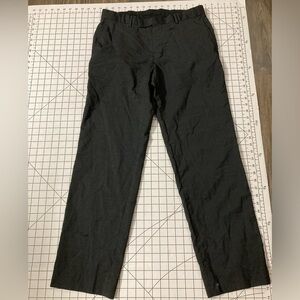 Boss Hugo Boss Men’s Size 32R Black Dress Pants